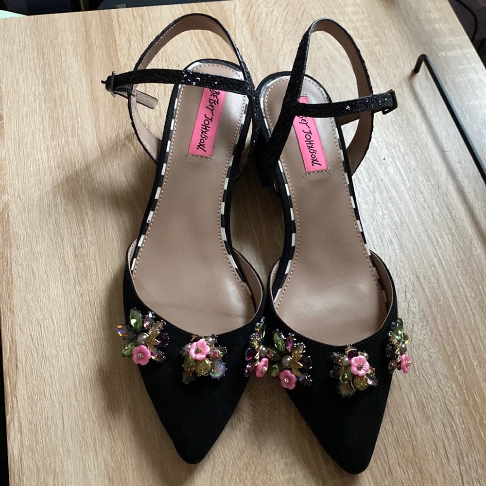 Betsey Johnson sparkly kitten heels